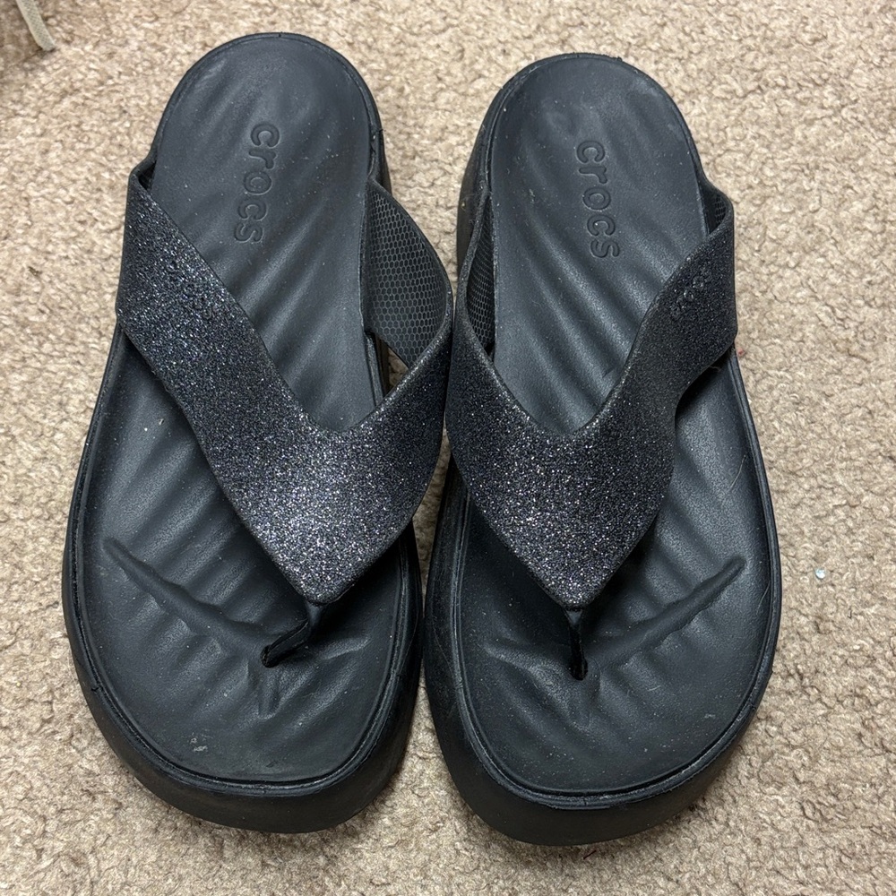 CROCS Black Sparkle Flip Flops